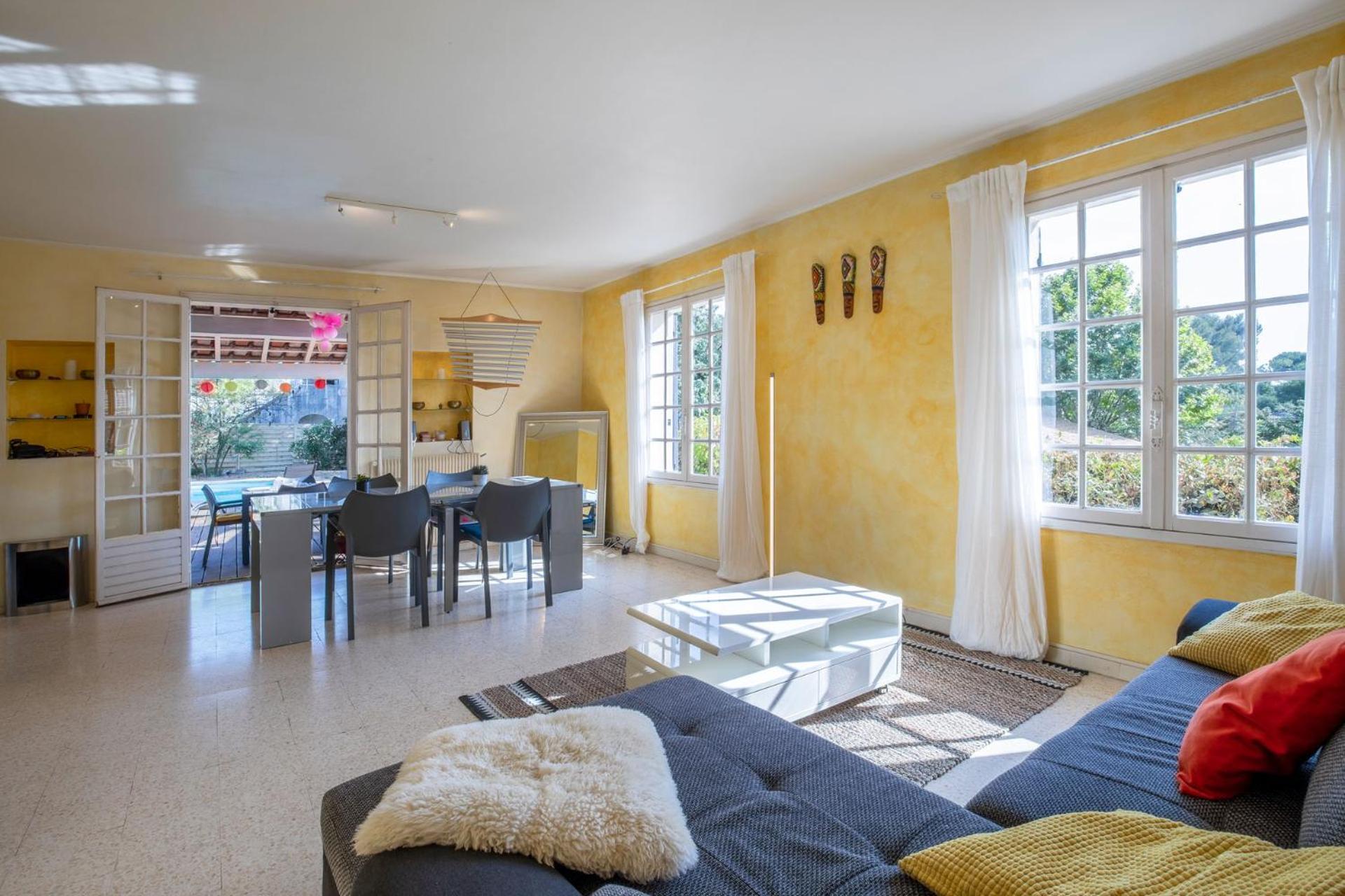 Villa Lumineuse Avec Piscine Chambres Ou Villa Saint-Georges-dʼOrques Exteriér fotografie